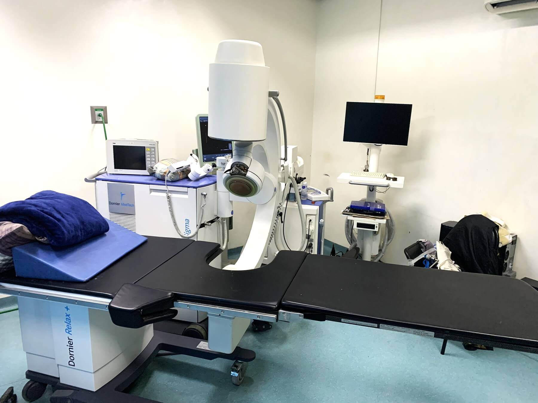 Extracorporeal Shock Wave Lithotripsy (ESWL)